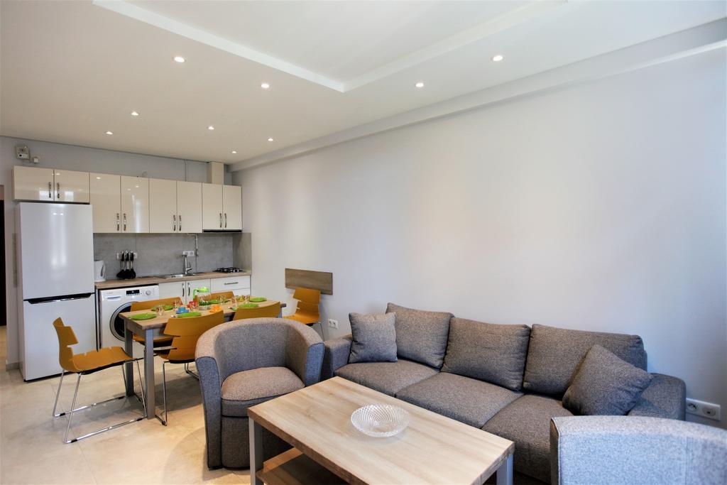 Apartment In City Center Erivan Exterior foto